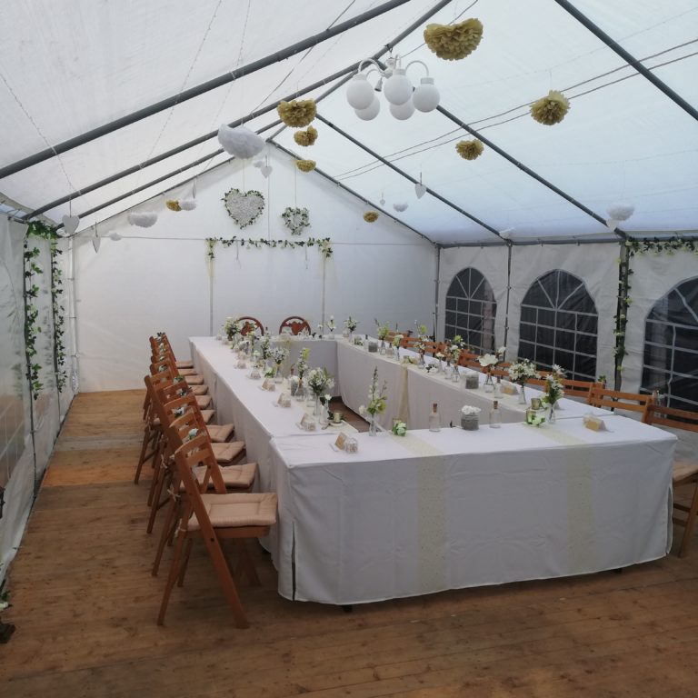 Partyzelt dekoriert Zeltverleih & Eventmanagement Biersack